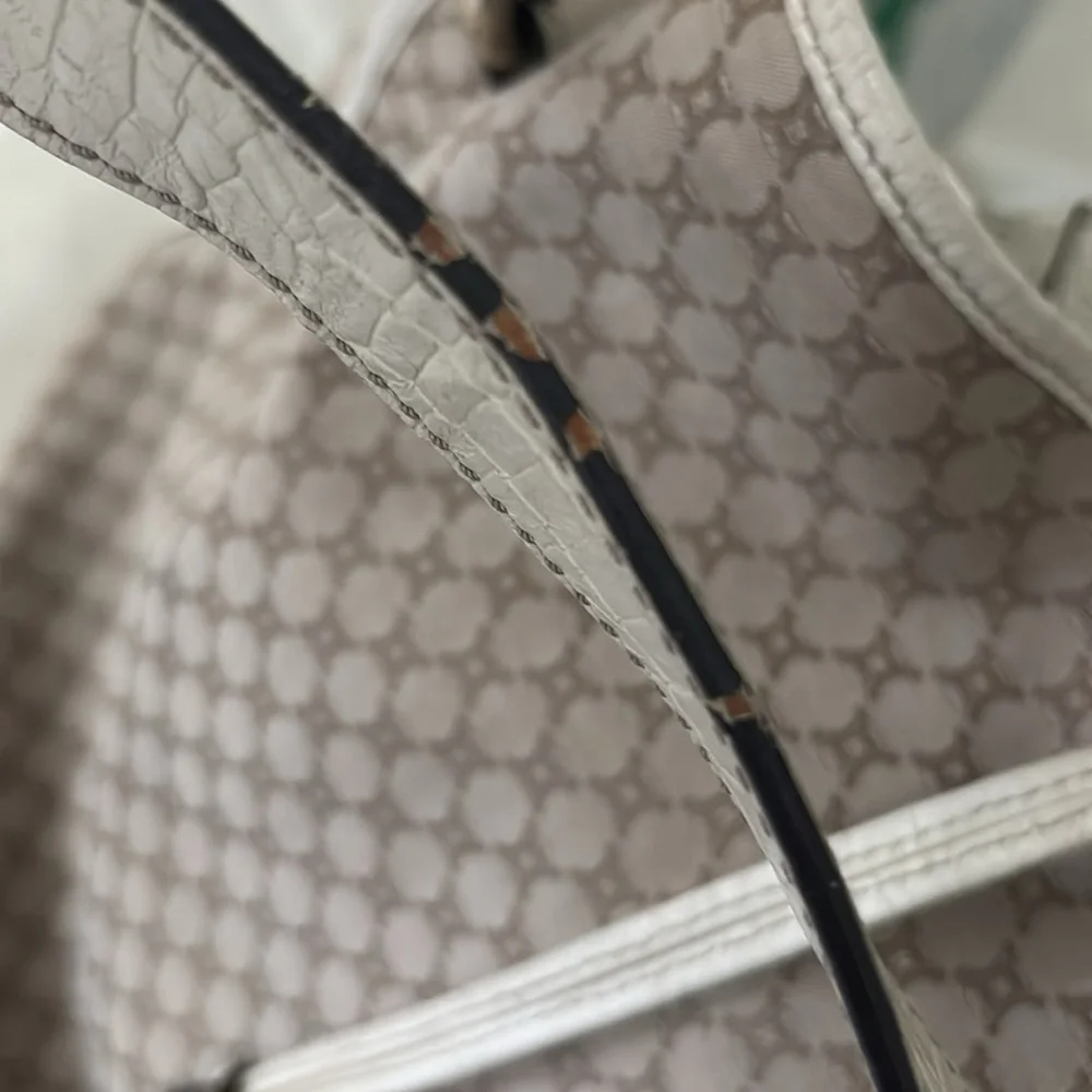 Celine macadams tote. Authentic - Picture 8 of 16